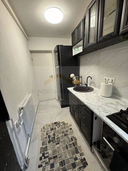 Resita, Eroii Revolutiei, apartament 2 camere de inchiriat,  parcare.